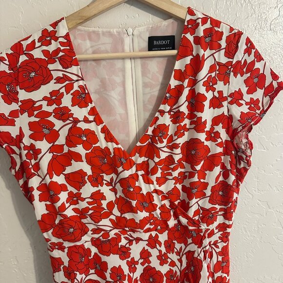 Bardot Red & White Fiesta Floral Short Sleeved Faux Wrap Ruffle Feminine Dress - Picture 5 of 13
